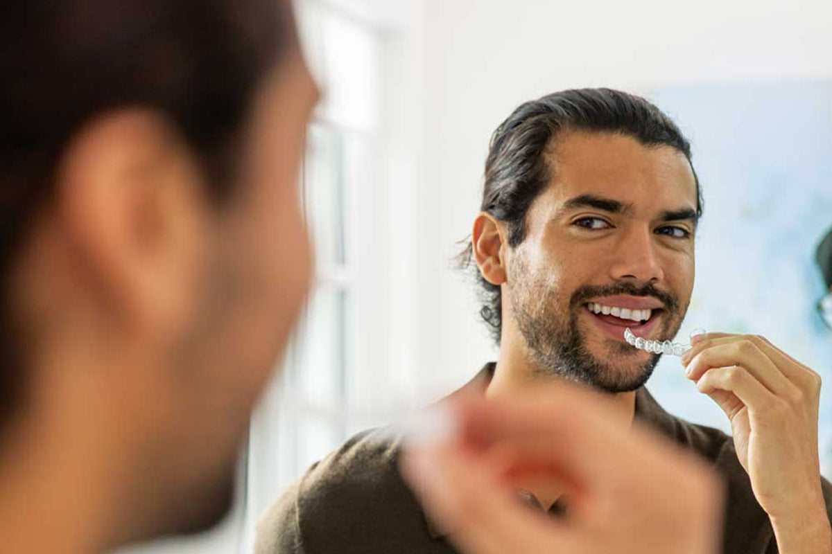 Perfect Your Smile with Invisalign: the Perfect Teeth Aligners for Adults