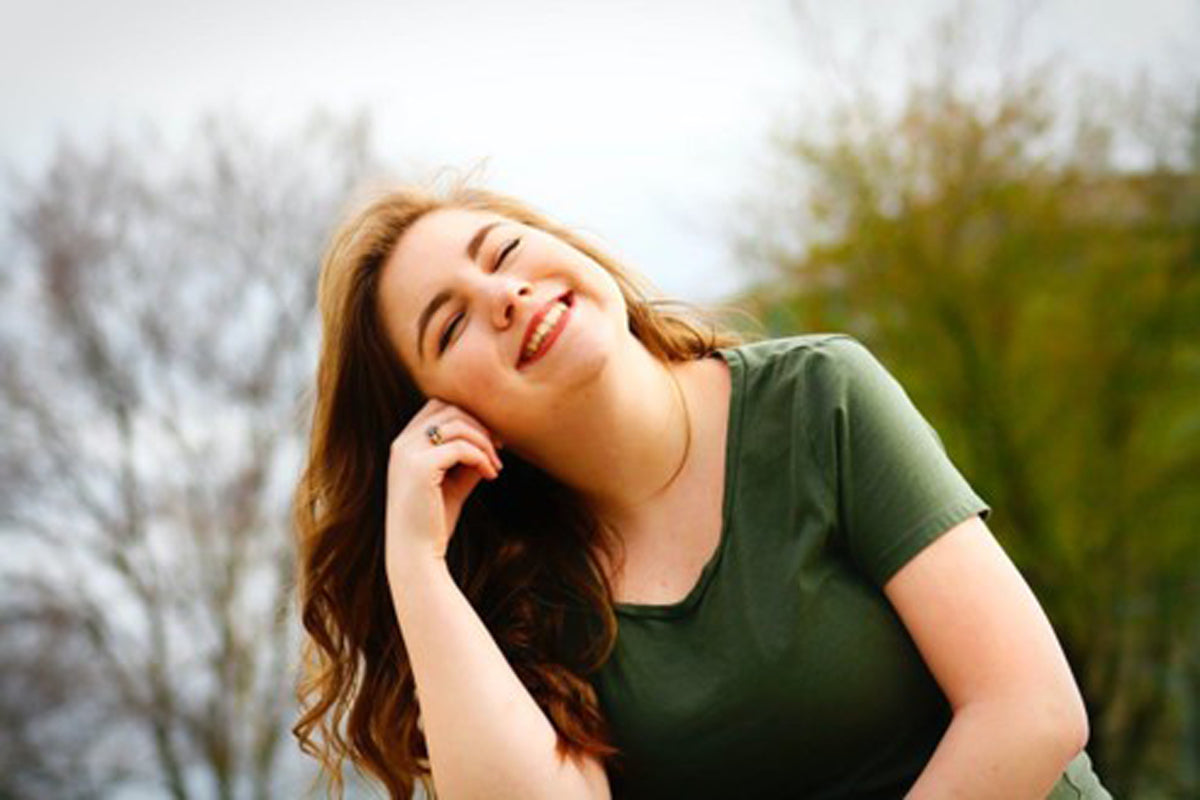 Smile Makeovers: How to Get a New Smile This Year